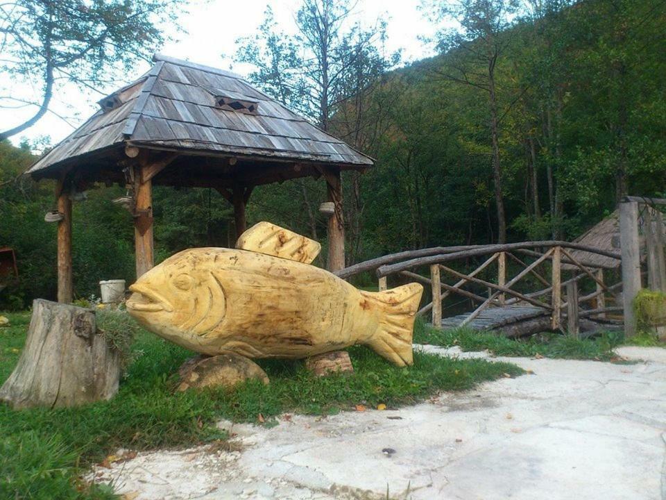 Etno Kuce Miljevic Hotel Sipovo Ngoại thất bức ảnh